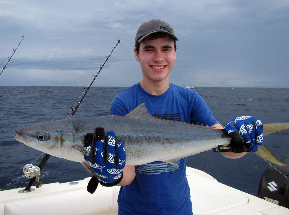 Wahoo & Yellowfin Tuna at Propiedad de Paradise Lodge! Fishing Report August 15, 2015