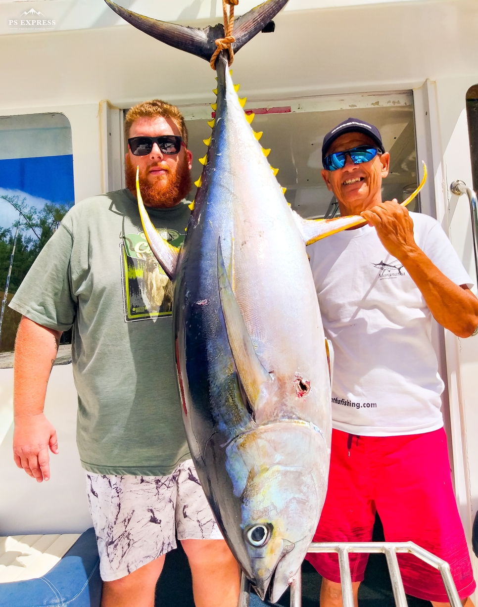 90 pounds yellowfin tuna after 1 hour out Fishing Report March 10